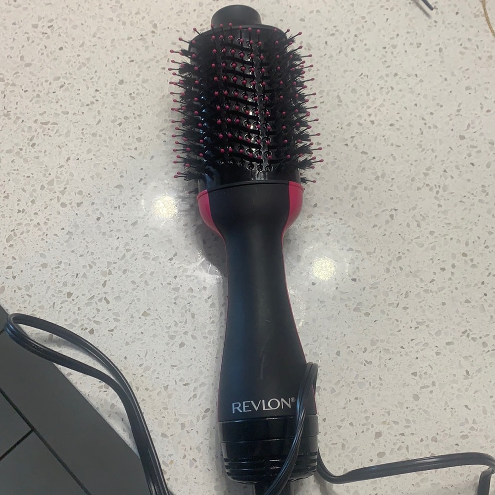 Revlon One-Step Hair Dryer Volumizer
